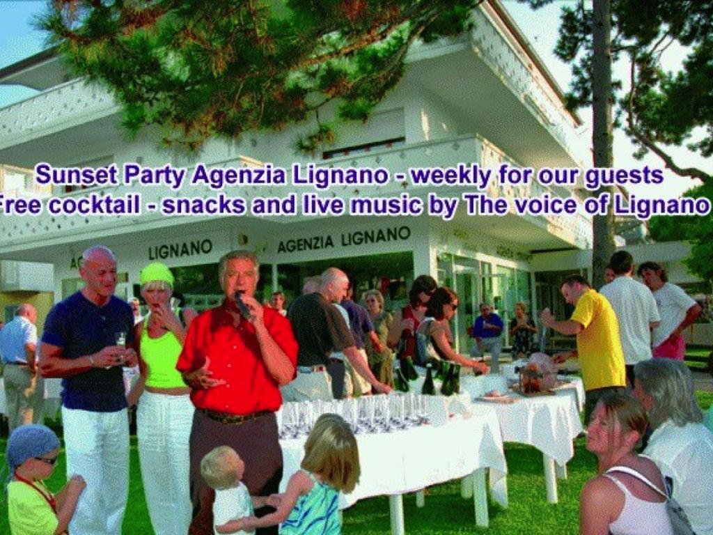 リニャーノ・サッビアドーロLignano Exclusive With Poolアパートメント エクステリア 写真